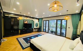 The Bamboo Palace Hotel & Residences
